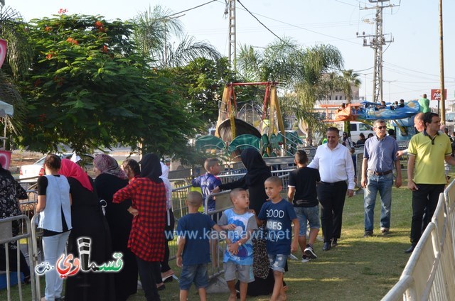   فيديو : اطفال كفرقاسم  احلى عمو عادل في الدنيا  والرئيس  بسمة على وجه طفل ترضيني ودعاء ام يكفيني وسنبقى نعمل من اجل اطفالنا 